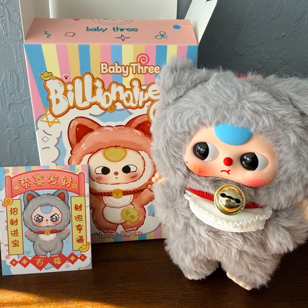 Baby Three Billionaire Cat Series grey new with box